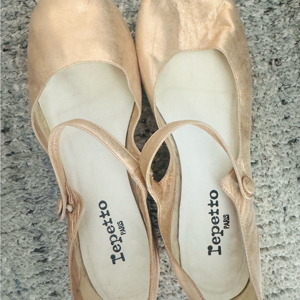 Repetto Women's Rose Gold Mary Jane’s Sz 41